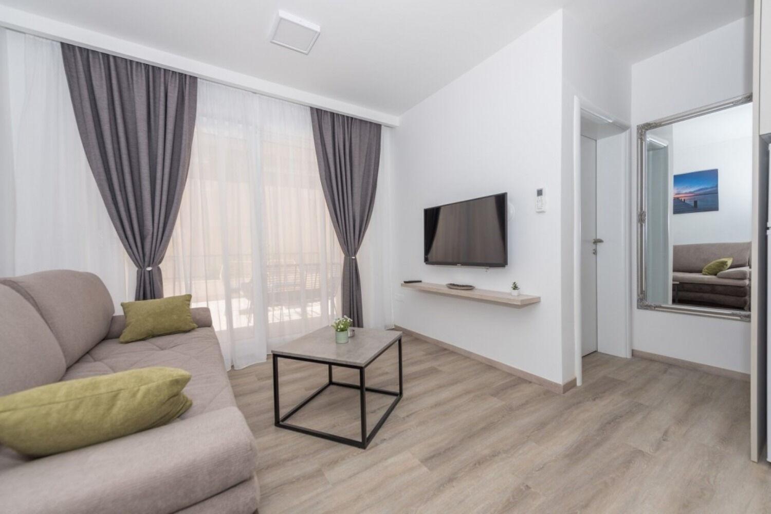 Apartments Mari - 40M From The Beach Makarská Exteriér fotografie