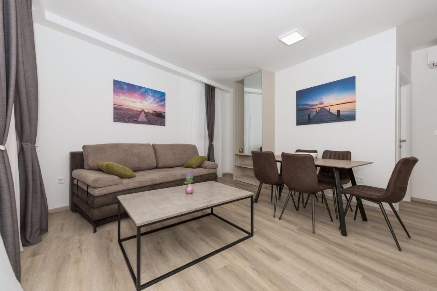 Apartments Mari - 40M From The Beach Makarská Exteriér fotografie