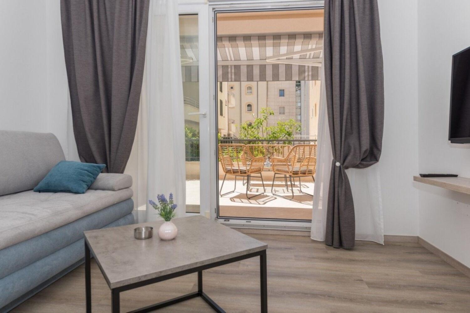 Apartments Mari - 40M From The Beach Makarská Exteriér fotografie